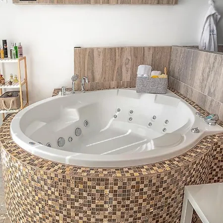 Luxury Garden & Cieszyn